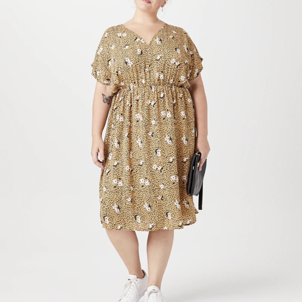 NWT Downing Studio Dress